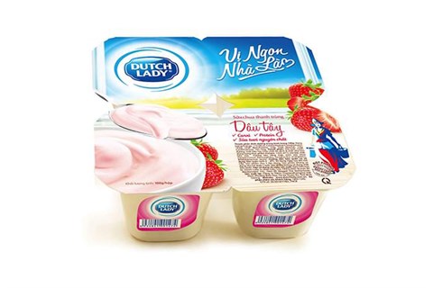 Sữa chua ăn Cô gái Hà Lan dâu tây 100g (Lốc 4 hộp)