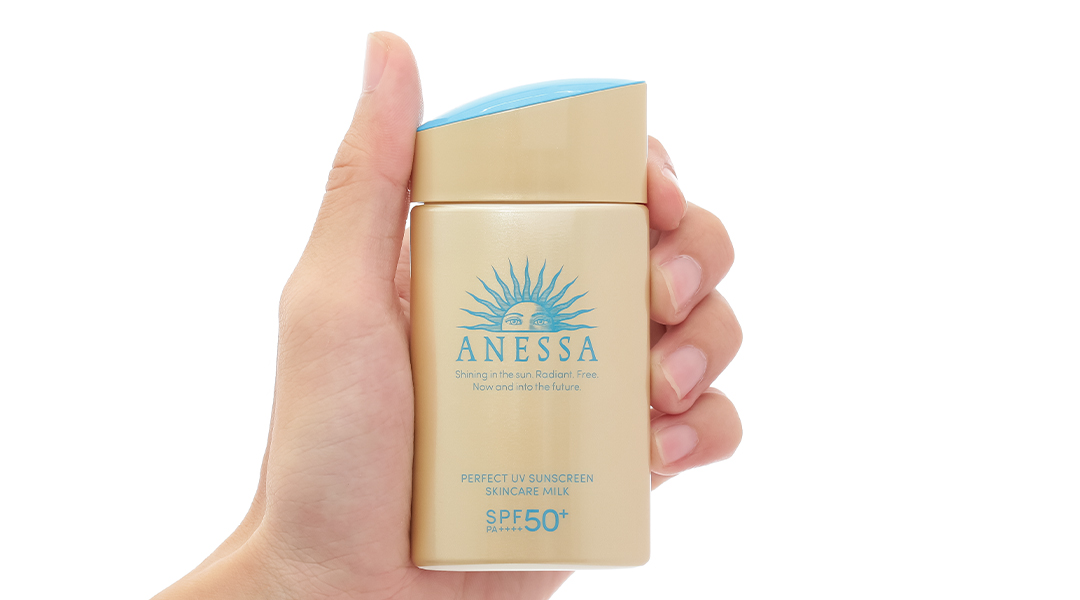 Sữa chống nắng Anessa SPF 50+, PA++++ dưỡng da, kiềm dầu