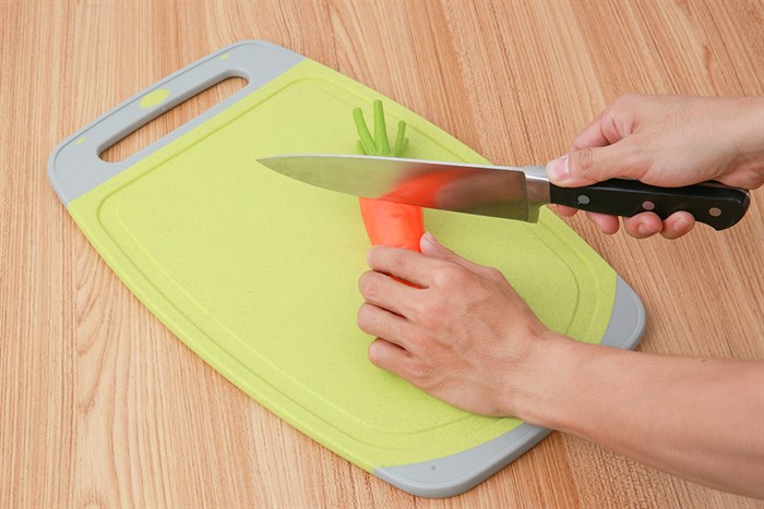 Thớt đa năng lúa mạch oval 41 x 25.5 cm Delites LD-CB001A Màu Xanh lá