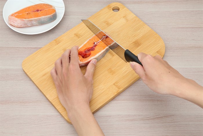 Thớt thái tre chữ nhật 32 x 22 cm Delites SC3222-NHAT Màu Nâu