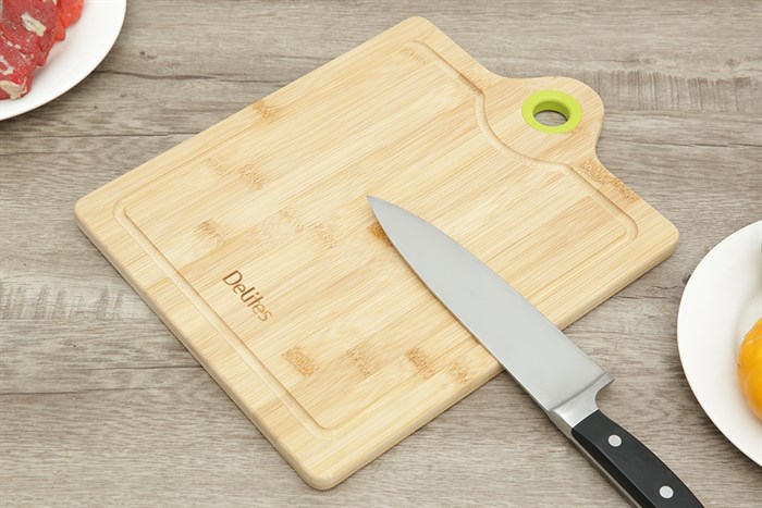 Thớt tre thái chữ nhật 32 x 25 cm Delites BS20022-1