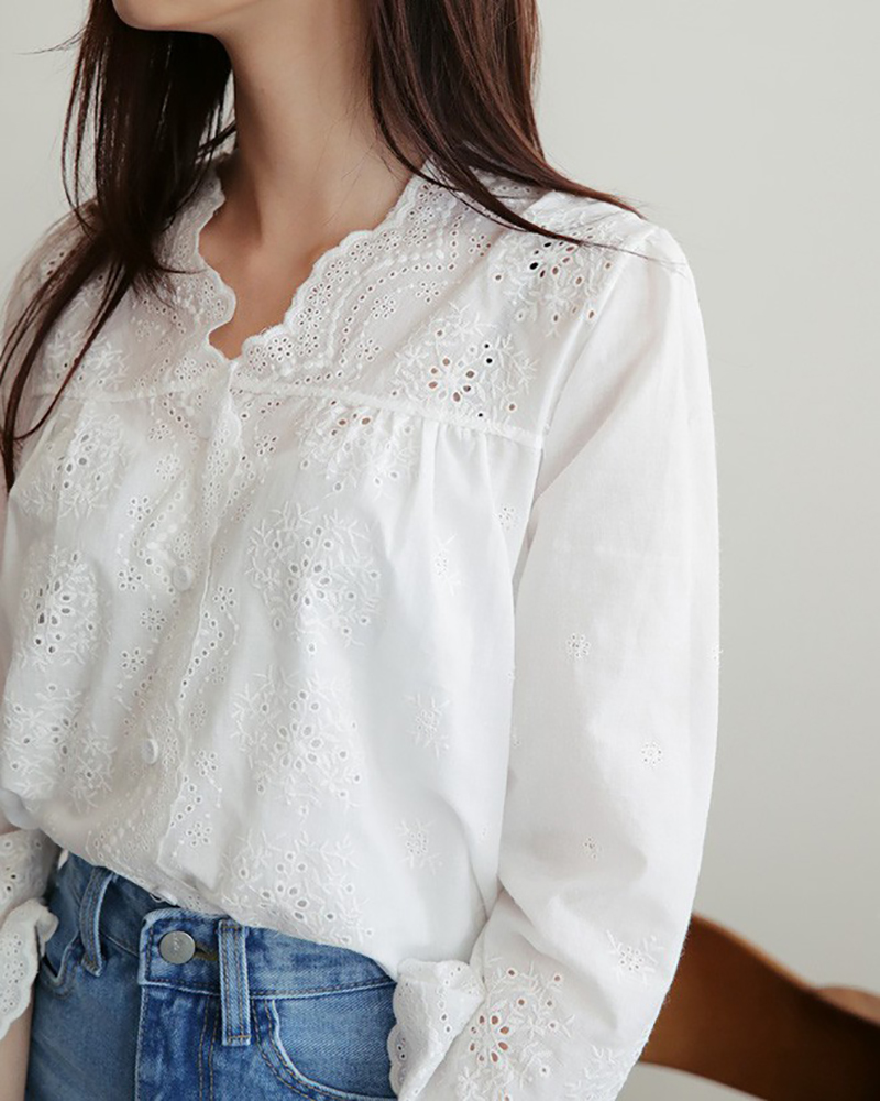 áo đục lỗ (Eyelet)