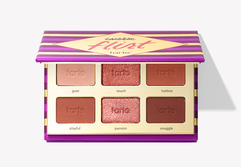 9. Bảng phấn mắt Tarte Tartelette Flirt Eye Shadow Palette (Khoảng 684.000 VNĐ)