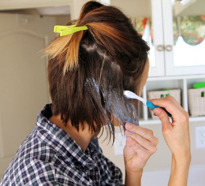 Cách tự nhuộm tóc nam tại nhà cực đơn giản an toàn tiết kiệm  Cool Mate
