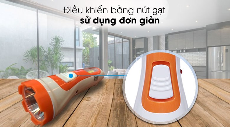 Đèn pin sạc đa năng Comet CRT453