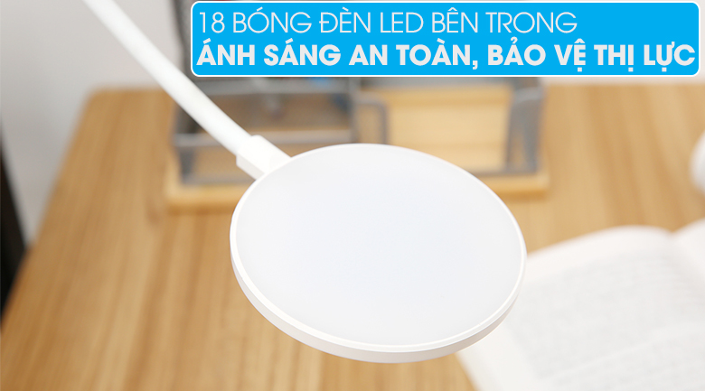 Trang bị 18 bóng đèn LED - Đèn bàn YAGE YG-T101
