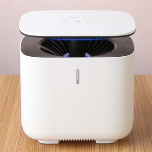 Đèn bắt muỗi YAGE 5W YG-M002