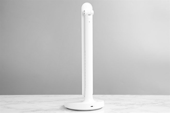 Đèn bàn sạc LED Panasonic HHGLT034188 Màu Trắng