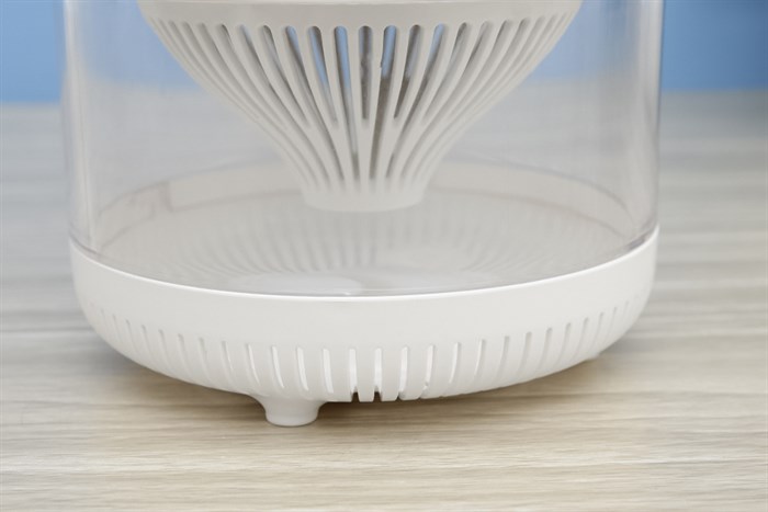 Đèn bắt muỗi Comet CM078 Màu Trắng