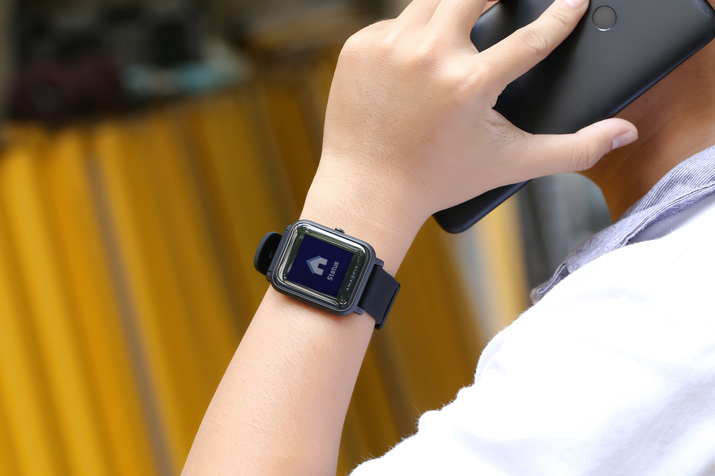Đồng hồ thông minh Huami Amazfit Bip Màu Đen