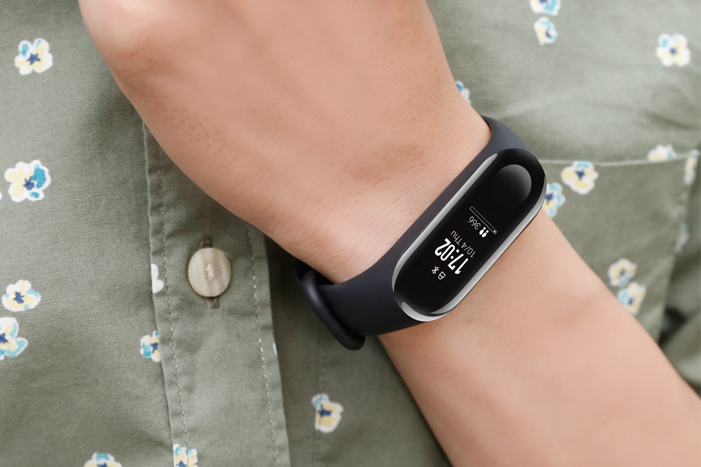 Vòng đeo tay thông minh Mi Band 3 Màu Đen