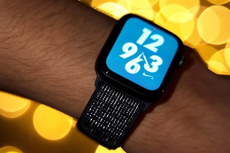 Apple Watch S4 GPS 40mm viền nhôm dây vải