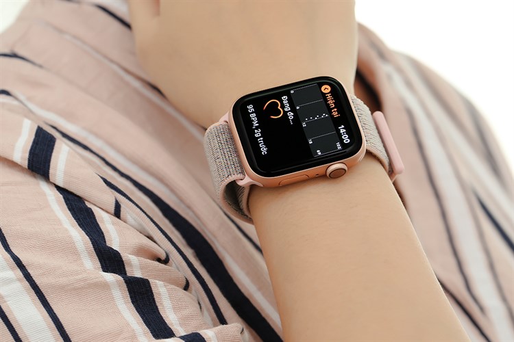 Apple Watch S4 GPS 44mm viền nhôm dây vải