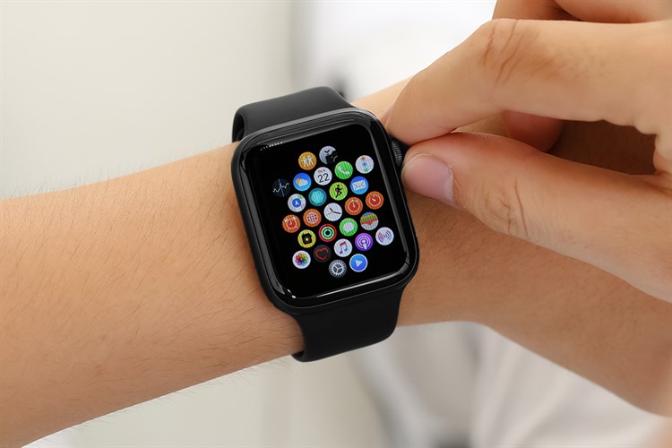 Apple Watch S4 GPS 44mm viền nhôm dây cao su