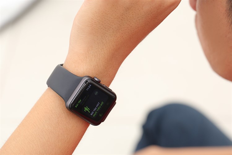 Apple Watch S3 GPS 42mm viền nhôm dây silicone Màu Đen