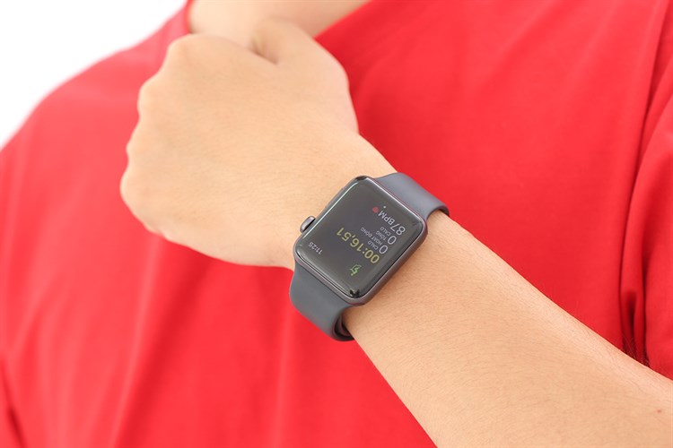 Apple Watch S3 GPS 42mm viền nhôm dây silicone Màu Đen