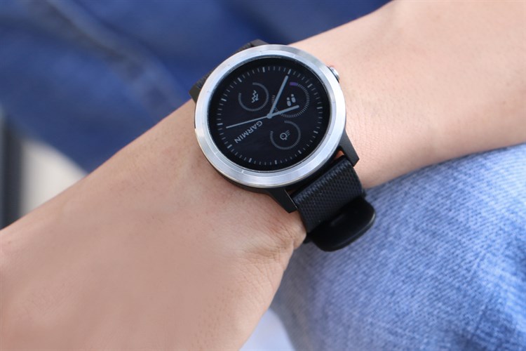 Đồng hồ thông minh Garmin Vivoactive 3 Màu Đen