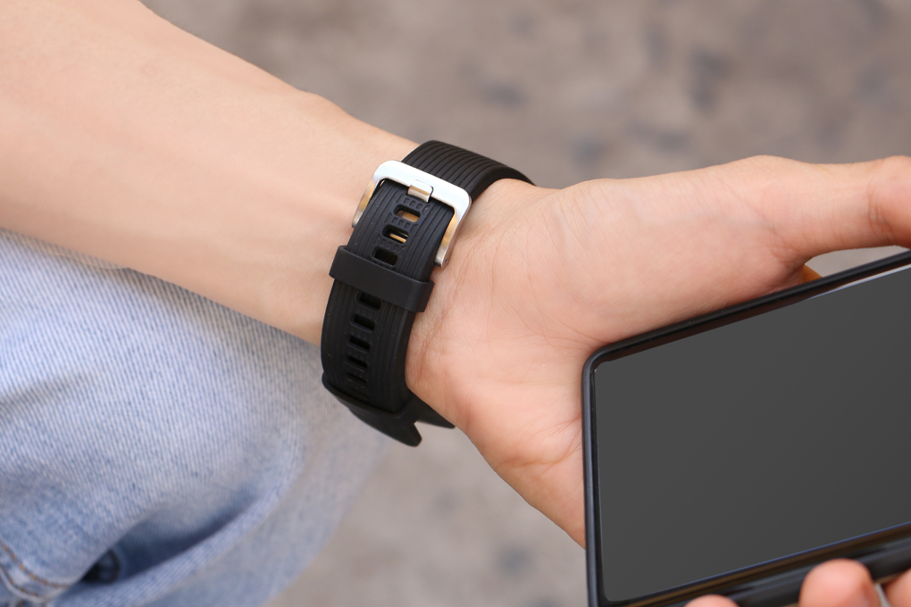 Samsung Galaxy Watch 46mm Màu Bạc