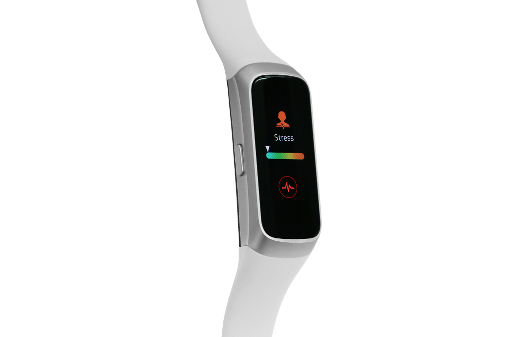 Vòng tay thông minh Samsung Galaxy Fit R370 Màu Bạc