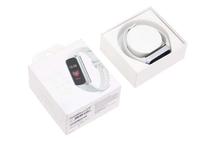 Vòng tay thông minh Samsung Galaxy Fit R370 Màu Bạc