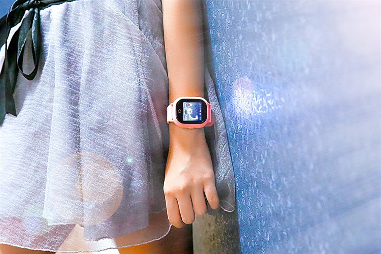 Đồng hồ định vị trẻ em Kidcare 06S Màu Hồng