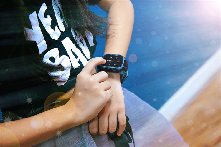 Đồng hồ định vị trẻ em Kidcare 26 xanh Màu Xanh Dương