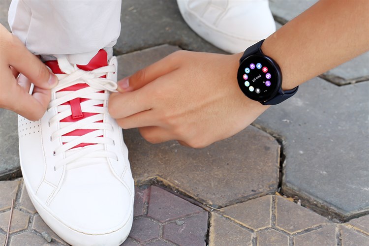 Đồng hồ thông minh Samsung Galaxy Watch Active 2 44mm Đen Màu Đen