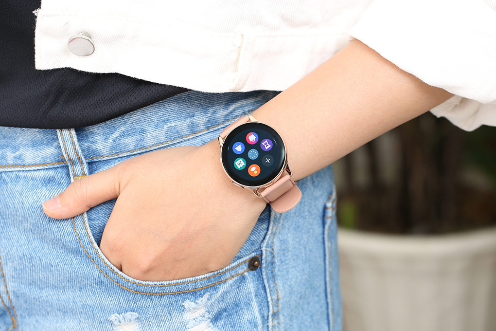 Đồng hồ thông minh Samsung Galaxy Watch Active 2 40mm Vàng Hồng Màu Vàng Hồng