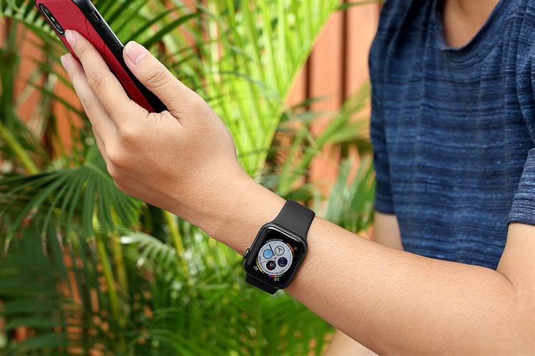 Đồng hồ thông minh Apple Watch S5 40mm viền nhôm dây cao su Màu Đen