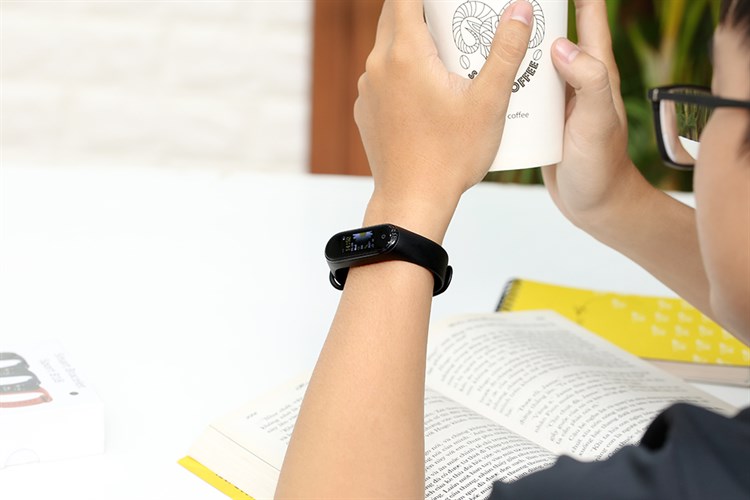 Vòng tay thông minh Sinophy Sport B18