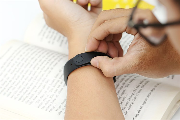 Vòng tay thông minh Sinophy Sport B18