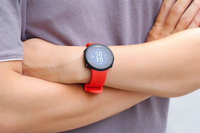 Đồng hồ thông minh Garmin Forerunner 45 42mm Đỏ Màu Đỏ