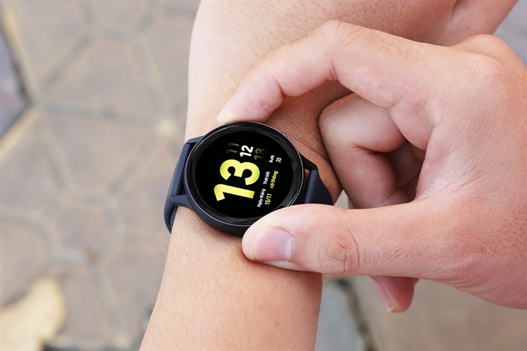 Đồng hồ thông minh Samsung Galaxy Watch Active 2 40mm Đen Màu Đen