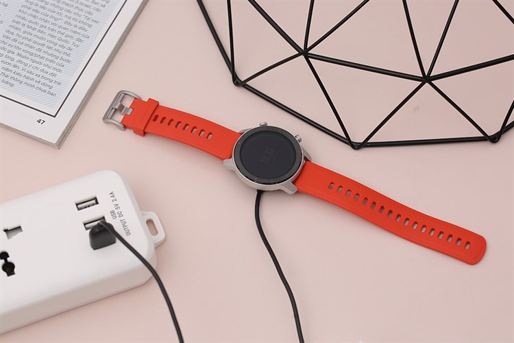 Đồng hồ thông minh Huami Amazfit GTR 42mm đỏ Màu Đỏ