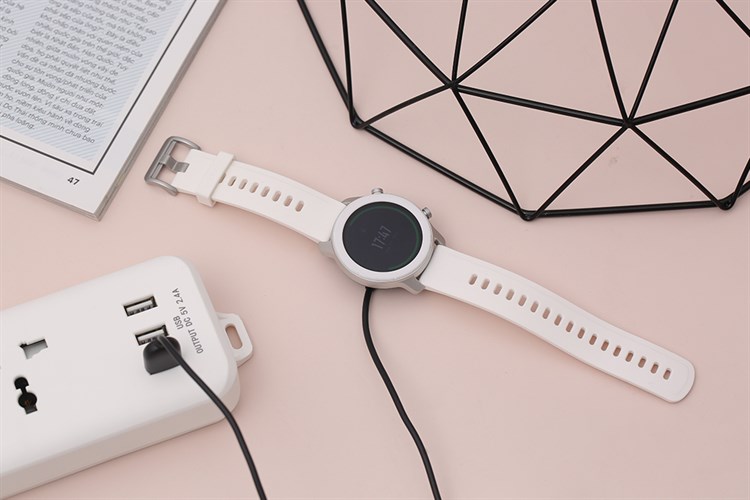 Đồng hồ thông minh Huami Amazfit GTR 42mm trắng Màu Trắng