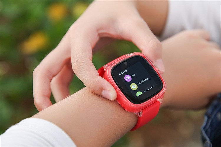 Đồng hồ định vị trẻ em Oaxis MyFirst Fone D2 Đỏ Màu Đỏ