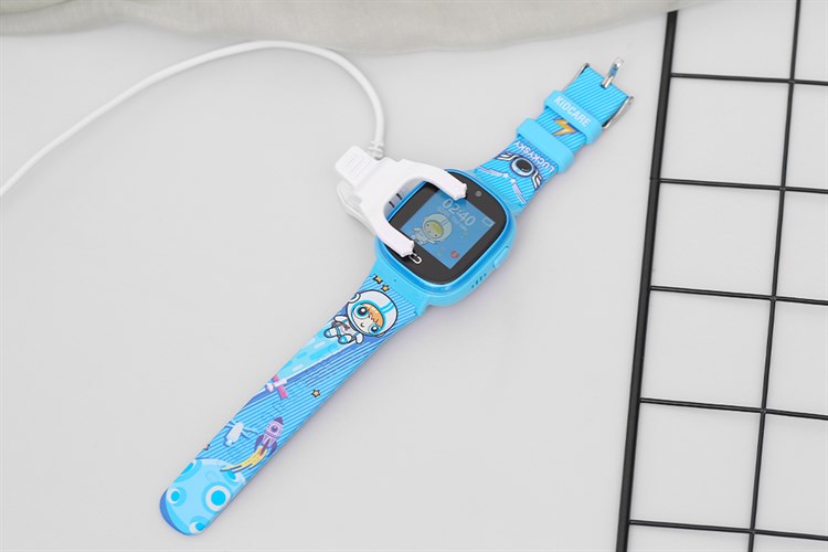 Đồng hồ định vị trẻ em Kidcare 08S Màu Xanh Dương