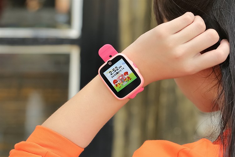 Đồng hồ định vị trẻ em Masstel Super Hero 4G Màu Hồng