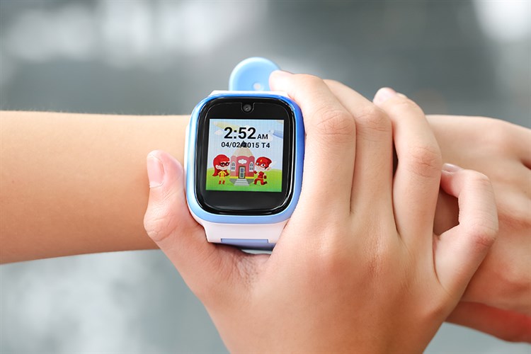 Đồng hồ định vị trẻ em Masstel Smart Hero 4G Màu Xanh Dương