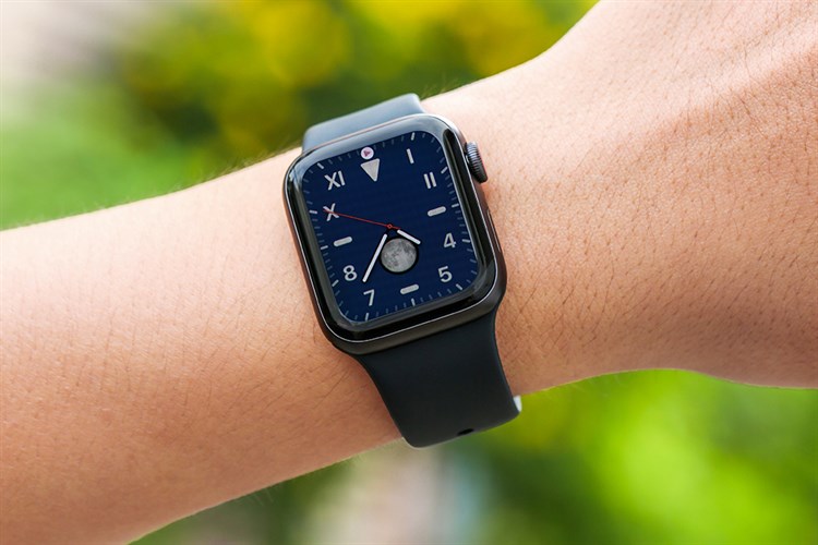 Đồng hồ thông minh Apple Watch S6 LTE 40mm viền nhôm dây silicone Màu Đen