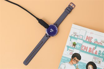 Garmin Lily 34.5mm dây silicone Màu Tím