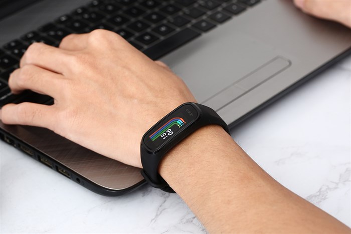 Vòng đeo tay thông minh Oppo Band Màu Đen