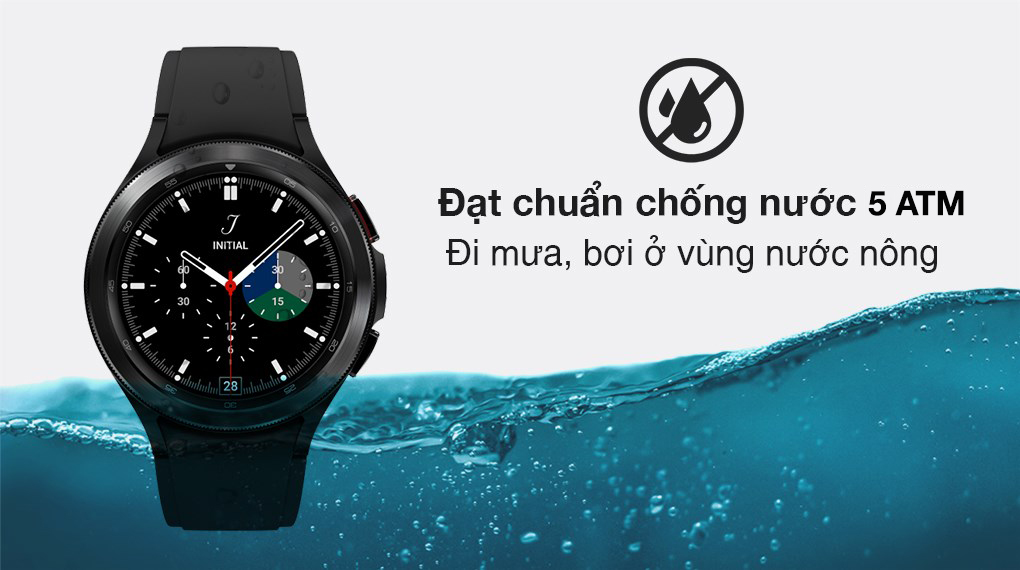 Đồng hồ Samsung Galaxy Watch 4 LTE Classic 46mm là sản phẩm thể hiện sự kết hợp tuyệt vời giữa tính năng và thiết kế đẹp mắt. Với chuẩn chống nước 5 atm, chiếc đồng hồ này giúp bạn hoàn thành các hoạt động ngoài trời một cách tự tin và hiệu quả. Hãy đeo nó để trải nghiệm một cuộc sống hoàn hảo hơn.