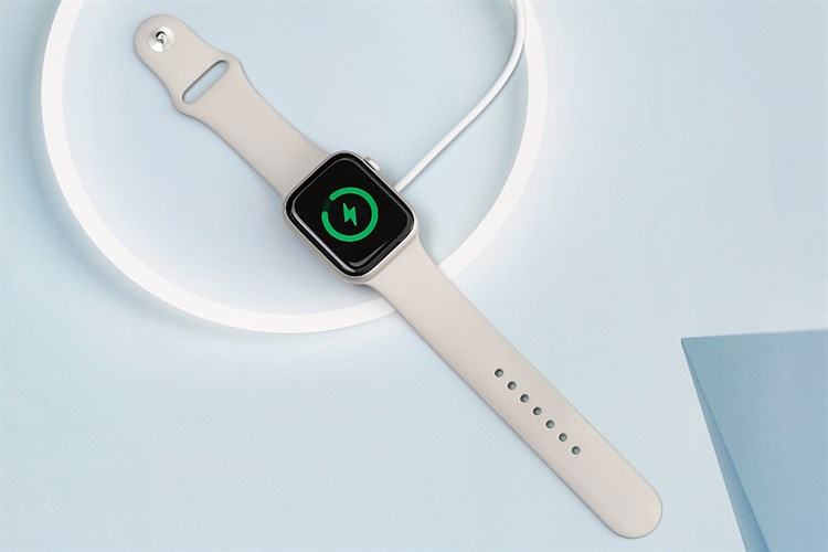 Đồng hồ thông minh Apple Watch Series 7 GPS 45mm Màu Vàng