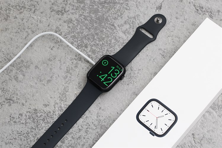 Đồng hồ thông minh Apple Watch Series 7 GPS 45mm Màu Đen