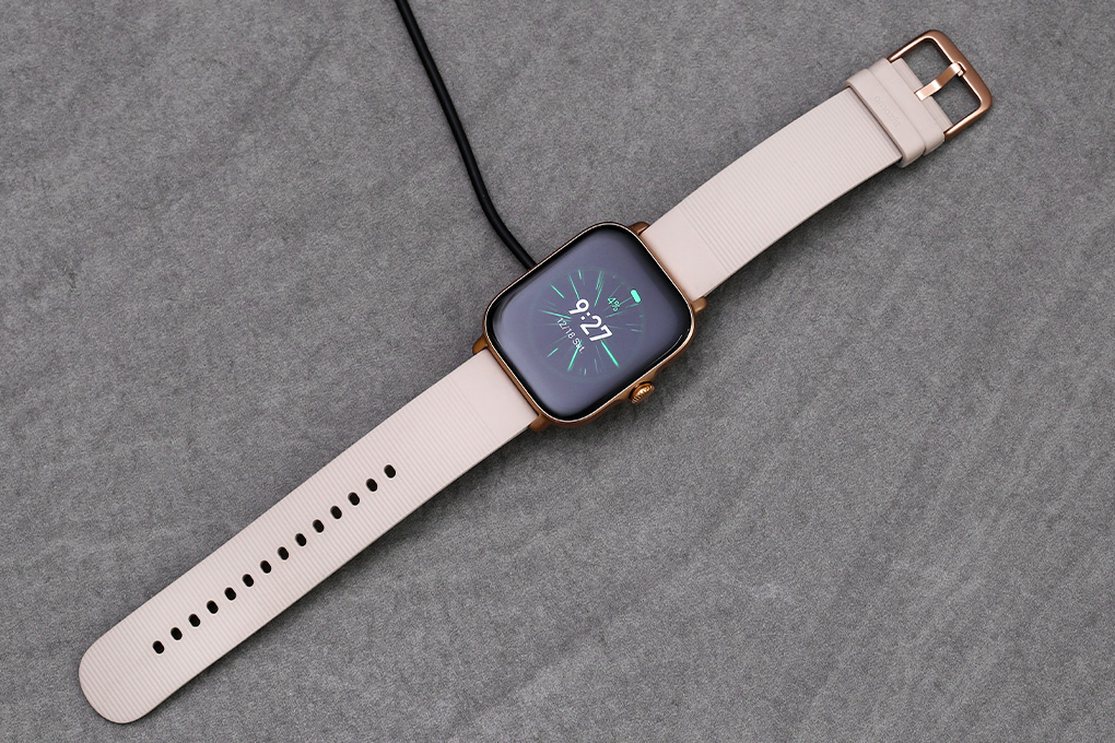 Đồng hồ thông minh Amazfit GTS 3 42.4mm Đen Màu Trắng