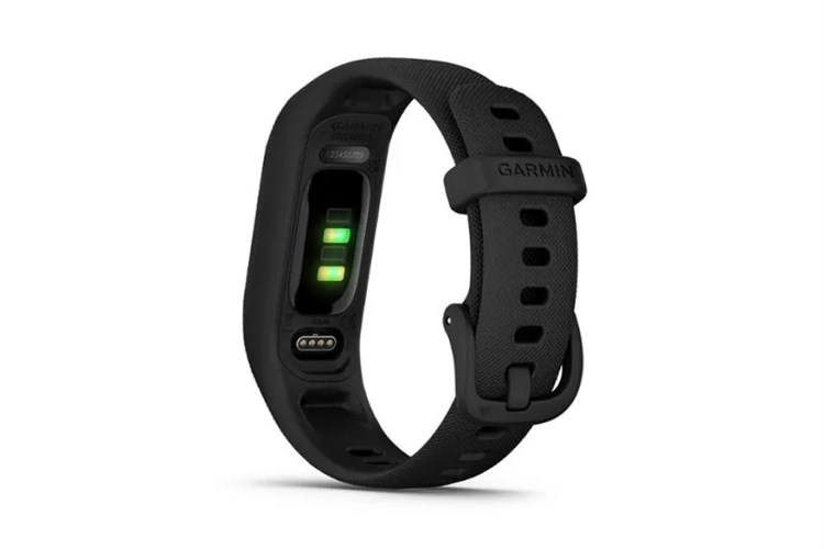Vòng đeo tay thông minh Garmin Vivosmart 5 Màu Đen