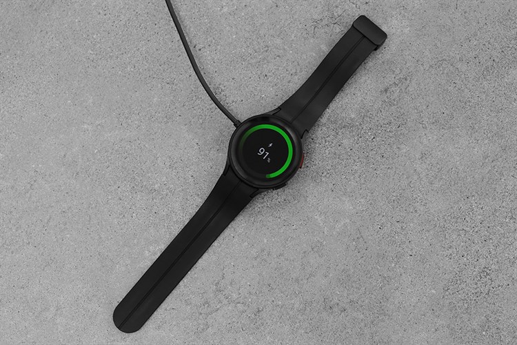 Đồng hồ thông minh Samsung Galaxy Watch5 Pro 45mm Màu Đen