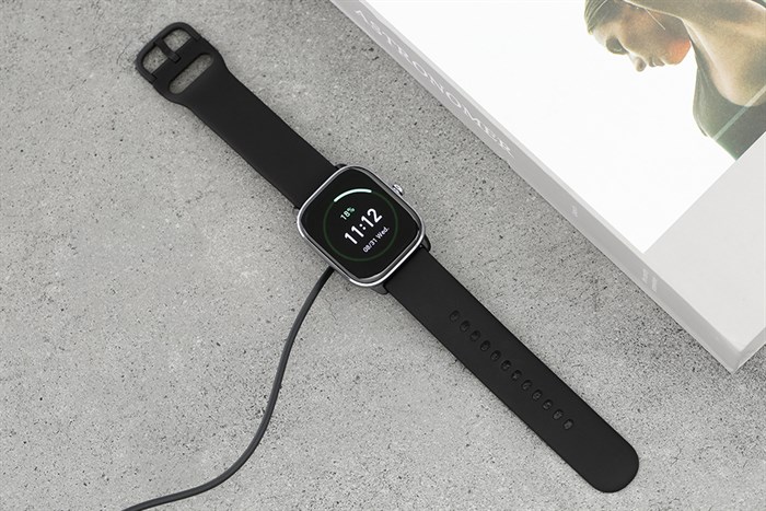 Đồng hồ thông minh Amazfit GTS 4 mini 41.8mm Màu Đen