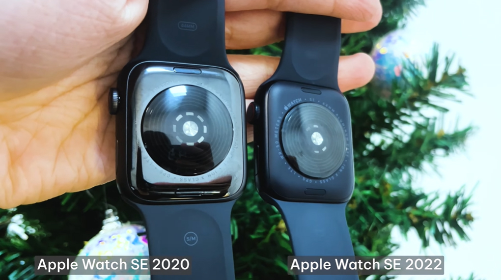 2022年最新海外 【新品】Apple Watch SE☆40mmブラック☆オマケ5500円 ...